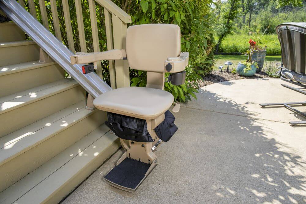 bruno elite outdoor stair lift